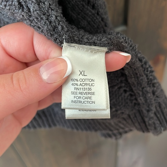 Grey Long Crochet-Type Cardigan - Picture 4 of 5